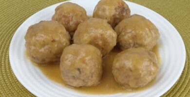 Prueba Nuestras Deliciosas Albóndigas En Salsa De Cebolla. Fáciles De Hacer