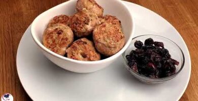 Albóndigas De Pavo Con Salsa De Cranberries: ¡Deliciosas Y Fáciles De Hacer! Disfruta De Una Receta Sencilla Y Diferente. Prueba Ahora.