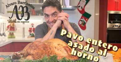 Pavo Entero Al Horno Con Adobo De Miel Y Especias. Resultado Final: Pavo Jugoso Y Dorado. ¡Prepara Esta Receta Navideña Y Disfruta!