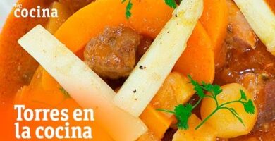 Lomo De Cerdo Al Horno Con Verduras: Sabor Delicioso En Esta Receta Fácil De Hacer. ¡Haz Clic Y Disfruta!
