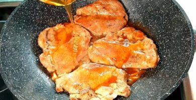 Chuletitas De Cerdo Caramelizadas: Deliciosas Chuletitas De Cerdo Con Salsa De Soja Y Miel. Fáciles De Hacer. Haz Clic Para Probarlas.