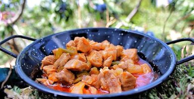 Prepara Una Deliciosa Receta De Magro De Cerdo En Salsa Al Estilo Extremeño En Solo 50 Minutos. ¡Disfrútala En Familia!