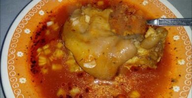 Sopa De Pata De Cerdo: Deliciosa Y Fácil De Hacer. Disfruta De Las Ricas Verduras Y Especias En Esta Receta Tradicional Nicaragüense. ¡Haz Clic Y Cocina Hoy!