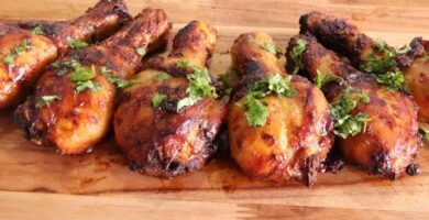 Muslos De Pollo En Salsa De Miel: Deliciosa Receta Fácil De Preparar. Exterior Crujiente