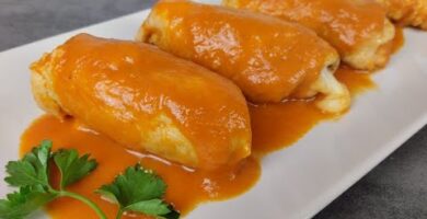 Rollitos De Pollo En Salsa De Tomate: Deliciosos Y Fáciles De Hacer. ¡Prueba Esta Receta Y Sorprende A Tu Familia! ¡Haz Clic Para Saber Más!