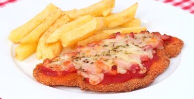 Deliciosas Milanesas A La Napolitana De Pollo: Crujientes