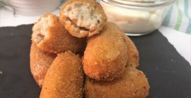 Croquetas De Pollo: Deliciosas Y Fáciles De Hacer. Disfrútalas Como Aperitivo O Plato Principal. ¡Prueba Esta Receta Ahora!