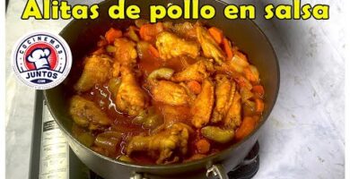 Deliciosas Alitas De Pollo En Salsa Con Vegetales. Fácil De Hacer Y Con Un Sabor Irresistible. Acompáñalas Con Arroz Integral Y Quinoa. ¡Prueba Esta Receta Hoy!