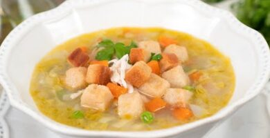 Sopa De Pollo Con Verduras: Deliciosa