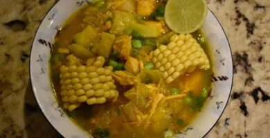 Caldo De Pollo Con Vegetales: Deliciosa Sopa Saludable
